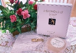 HIRONDELLE SOAP happiness